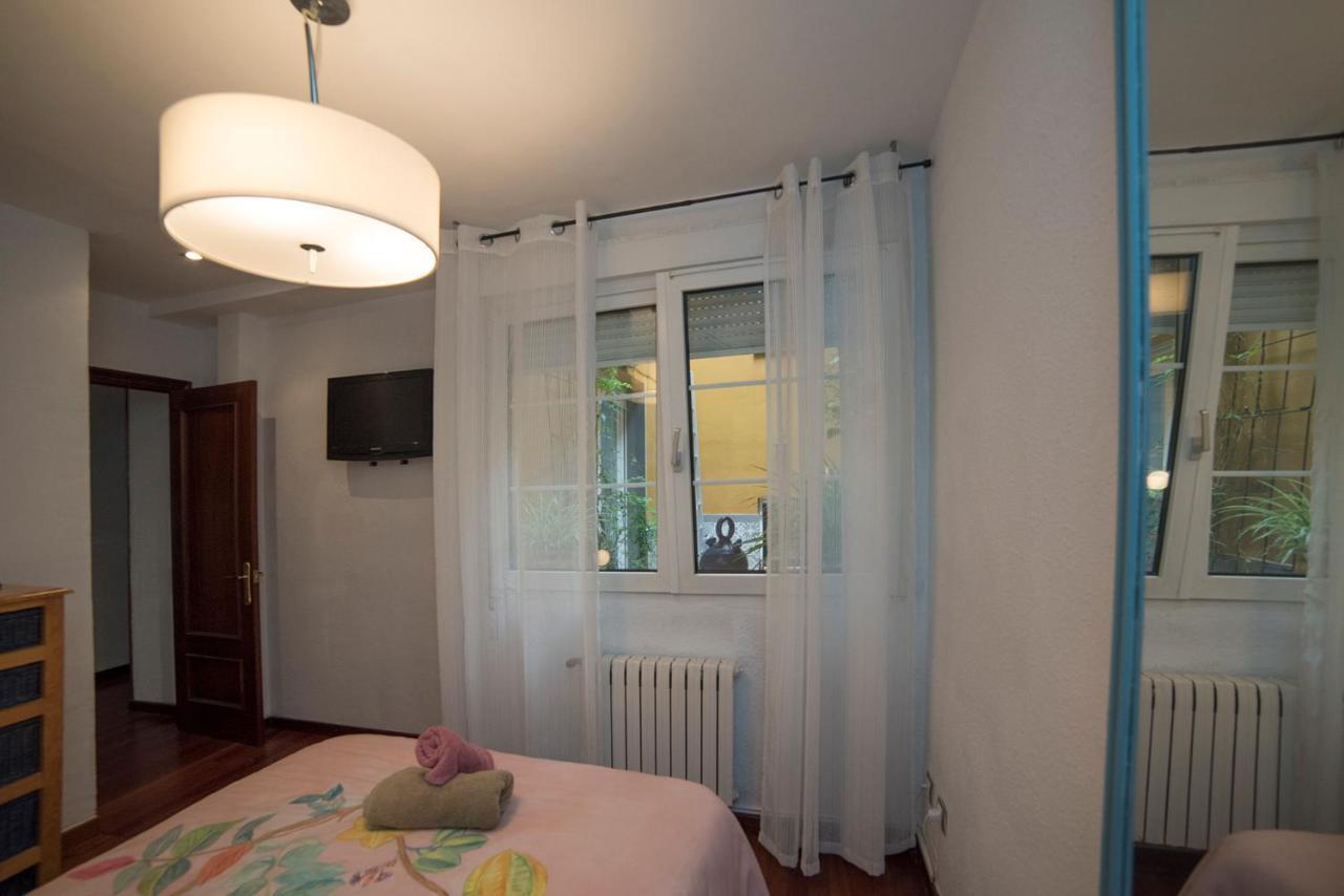 Apartamento En Cimadevilla Junto Al Puerto Deportivo