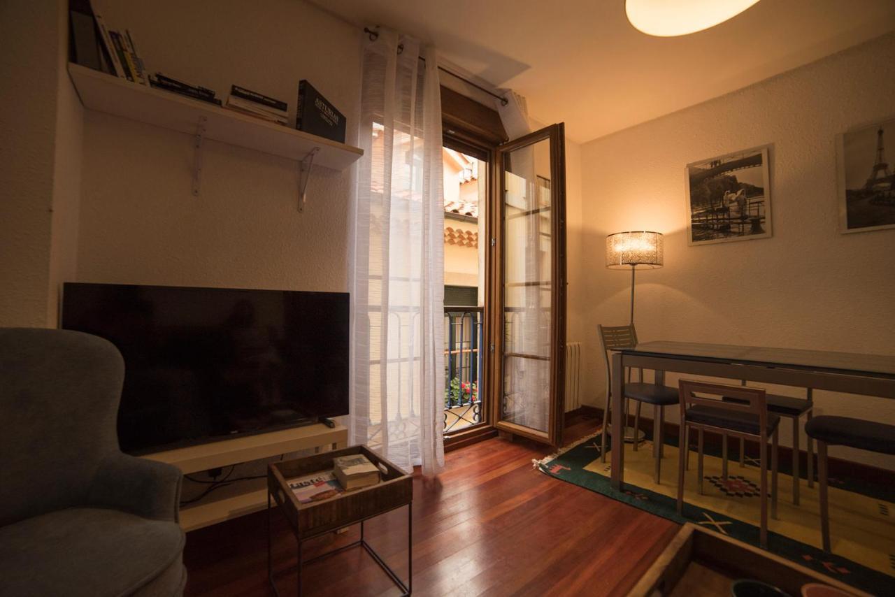 En Cimadevilla Junto Al Puerto Deportivo Apartamento Gijón
